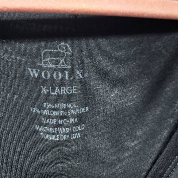 Wool X Millie Merino Black LS V Neck Tee - Picture 4 of 4